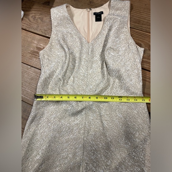 Ann Taylor Beige Tweed V- Neck Sheath Sleeveless Dress - Picture 6 of 7
